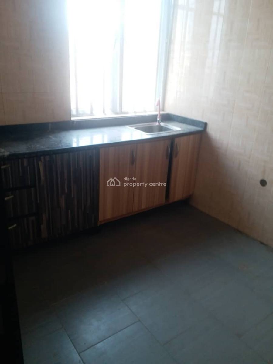 Luxury 2 Bedroom Flat, Bayeku, Igbogbo, Ikorodu, Lagos, Flat / Apartment for Rent