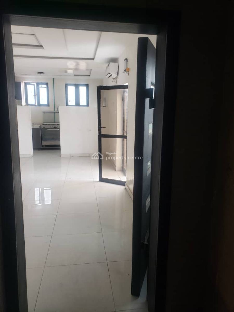 Luxury Fine 2 Bedroom, Yaba, Lagos, Flat / Apartment for Rent