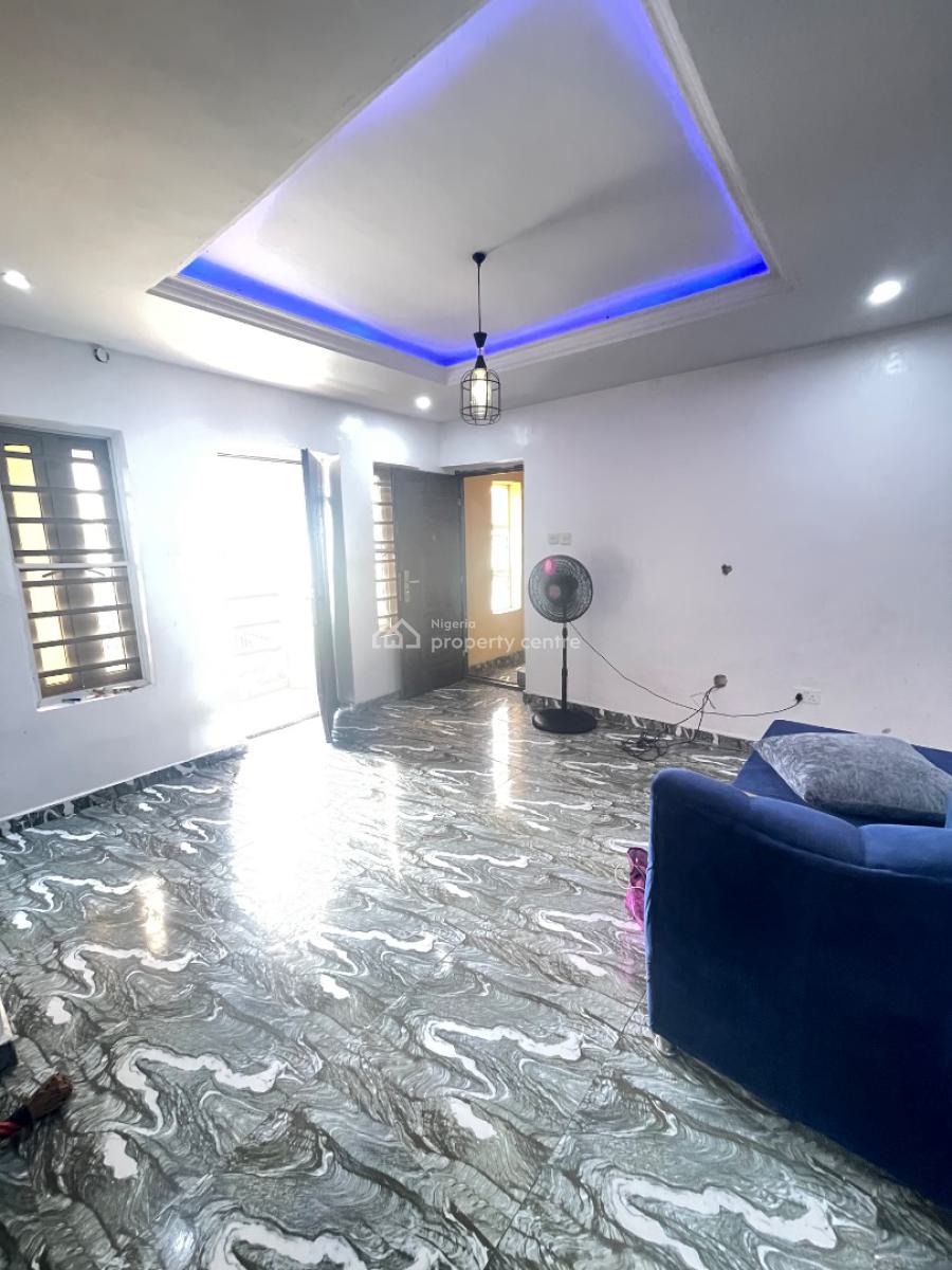 Standard Massive Mini Flats Upstairs, Located Inside an Estate,good Road and Constant Light, Sangotedo, Ajah, Lagos, Mini Flat (room and Parlour) for Rent