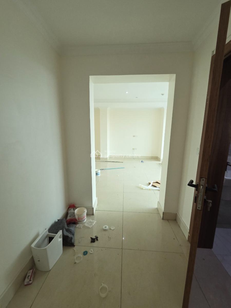 a Serviced 3 Bedroom  Maisonette  with a Room Bq, Old Ikoyi, Ikoyi, Lagos, Flat / Apartment for Rent