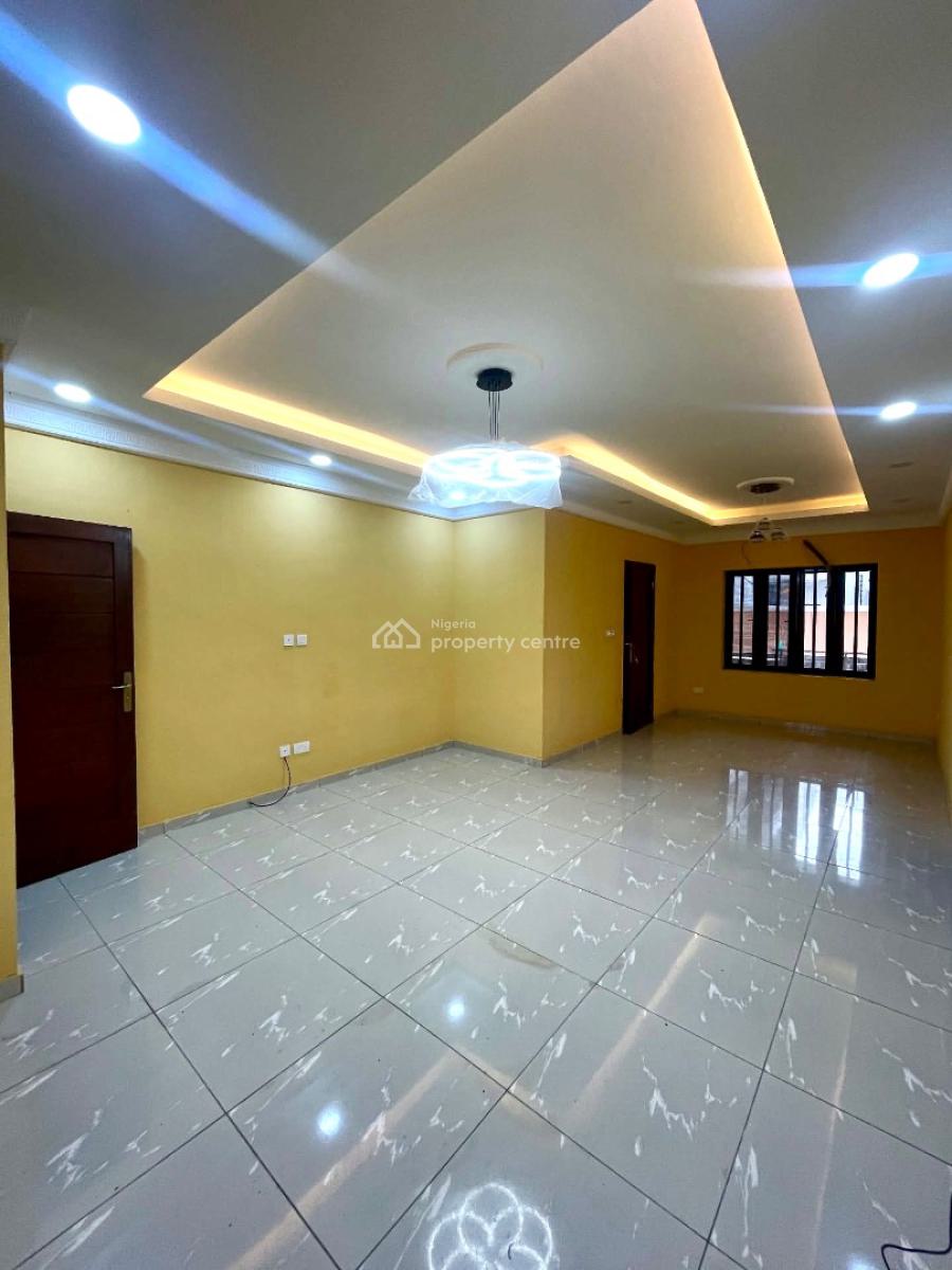 Serviced 3 Bedrooms Apartment Available, Lekki Phase 1, Lekki, Lagos, Flat / Apartment for Rent