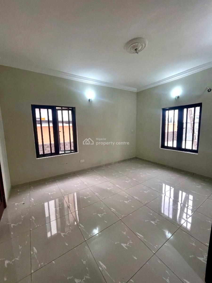 Serviced 3 Bedrooms Apartment Available, Lekki Phase 1, Lekki, Lagos, Flat / Apartment for Rent