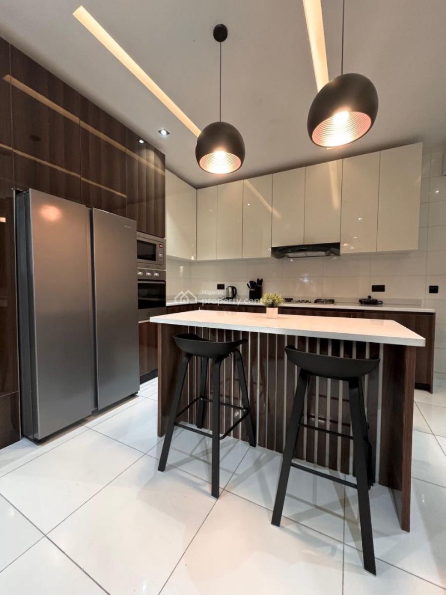 Luxury 2 Bedroom Apartment with Pool, Gym and Ps5, Gbangbala Street, Ikate Elegushi Lekki, Ikate Elegushi, Lekki, Lagos, Flat / Apartment Short Let