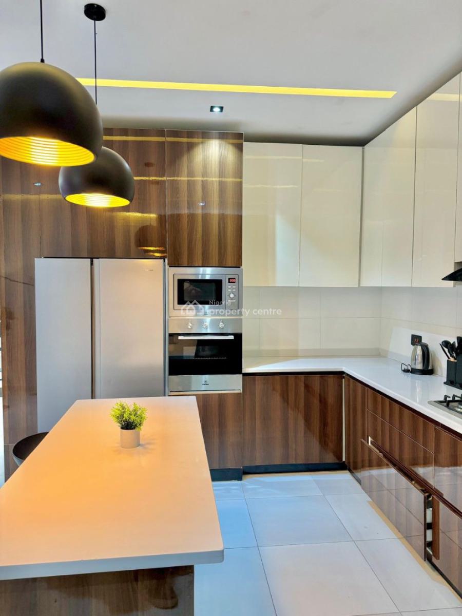 Luxury 2 Bedroom Apartment with Pool, Gym and Ps5, Gbangbala Street, Ikate Elegushi Lekki, Ikate Elegushi, Lekki, Lagos, Flat / Apartment Short Let