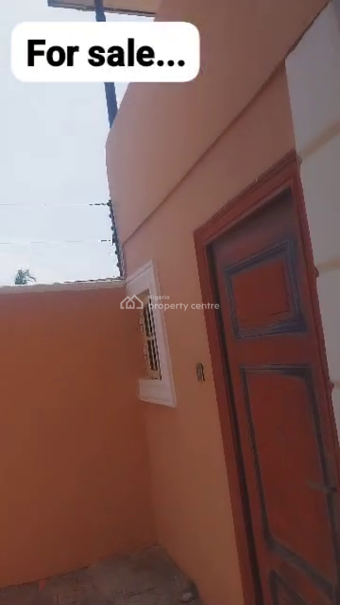 Luxury 3bedroom Bungalow, Ijaiye, Lagos, Detached Bungalow for Sale