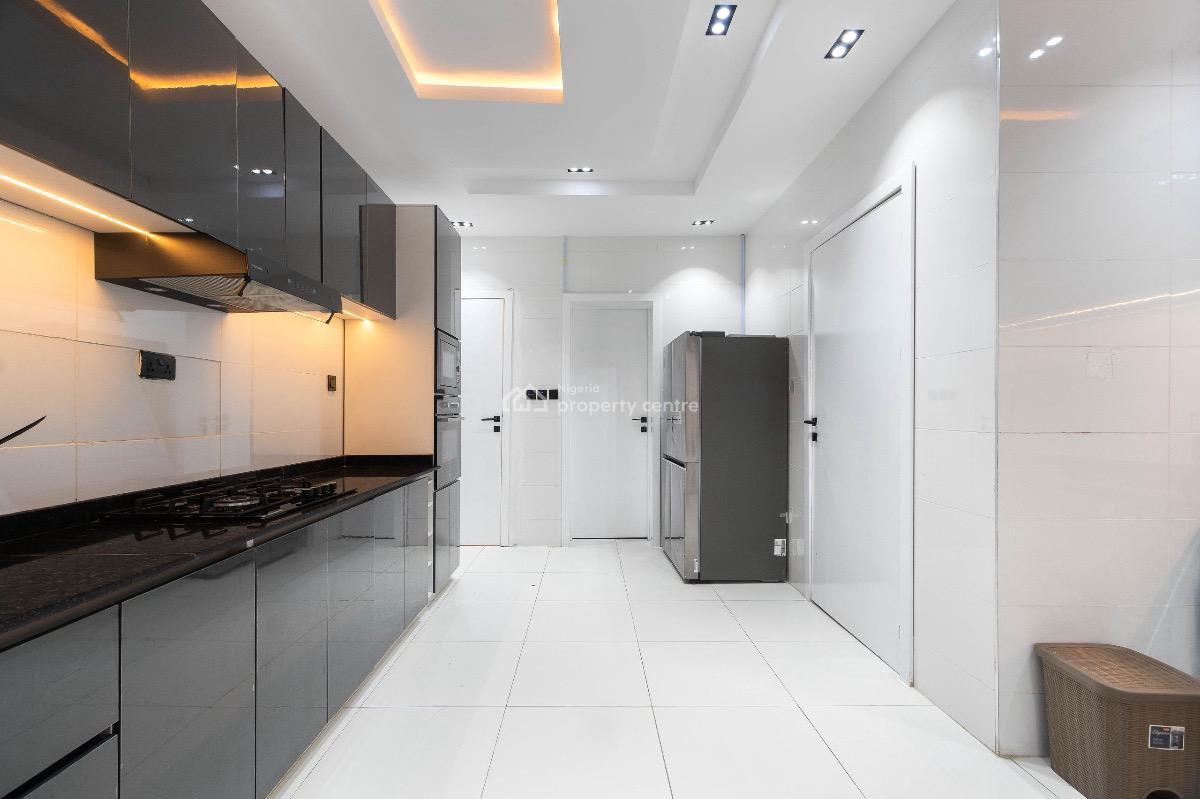 Brand New Luxury 3 Bedroom City View Penthouse with Pool, Ps5, Snooker, Freedom Way, Close to Admiralty Way, Lekki Phase 1, Lekki, Lagos, Flat / Apartment Short Let