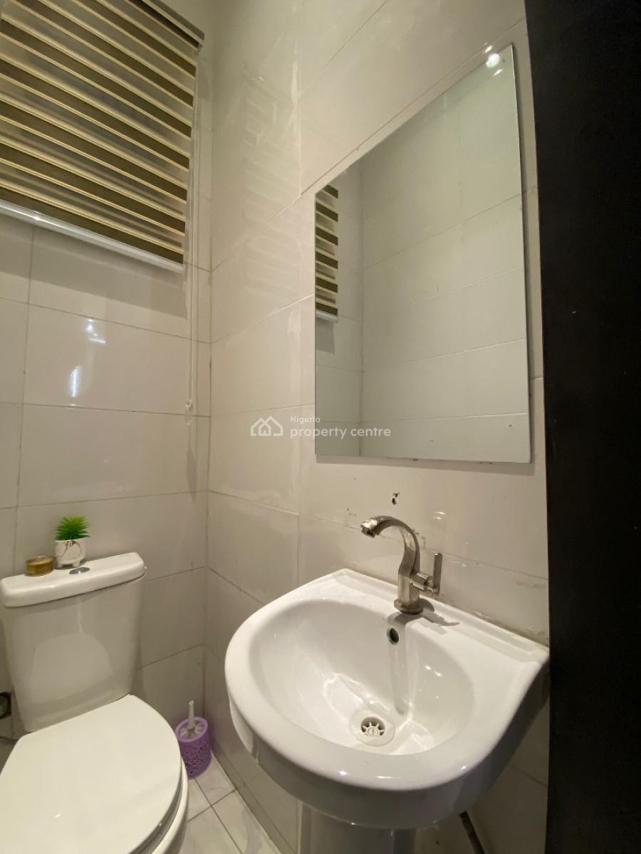 Beautiful 1 Bedroom Duplex, Off Admiralty Way, Lekki Phase 1, Lekki Phase 1, Lekki, Lagos, Flat / Apartment Short Let