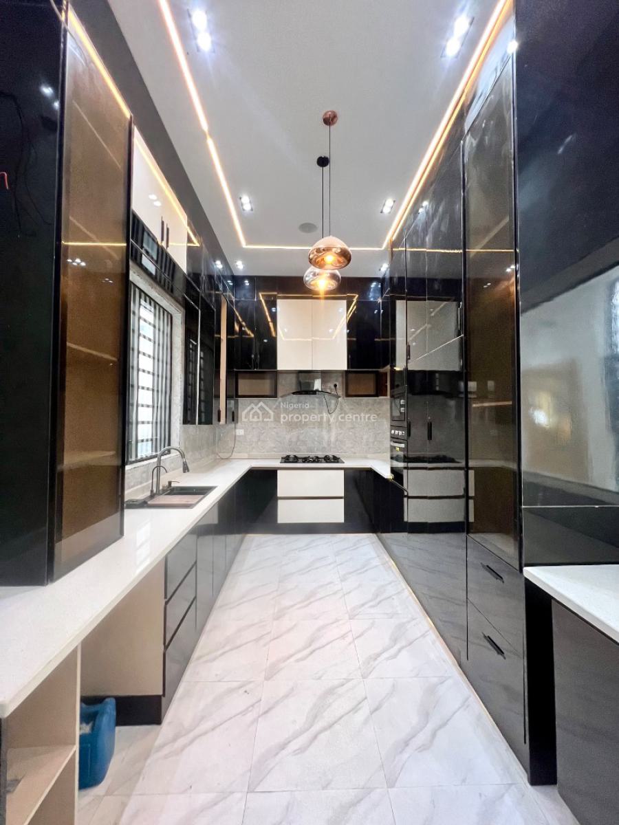 Luxurious 5 Bedroom Fully Detached Duplex with Pool and a Bq, Chevron Tollgate, Lekki Phase 2, Lekki, Lagos, Detached Duplex for Sale