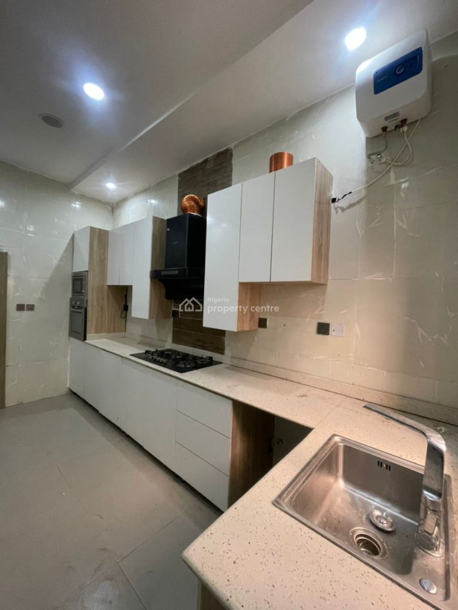 Spacious Semi Master Bedroom in a Shared Apartment, Harris Drive Vgc, Lekki Lagos, Vgc, Lekki, Lagos, Flat / Apartment for Rent