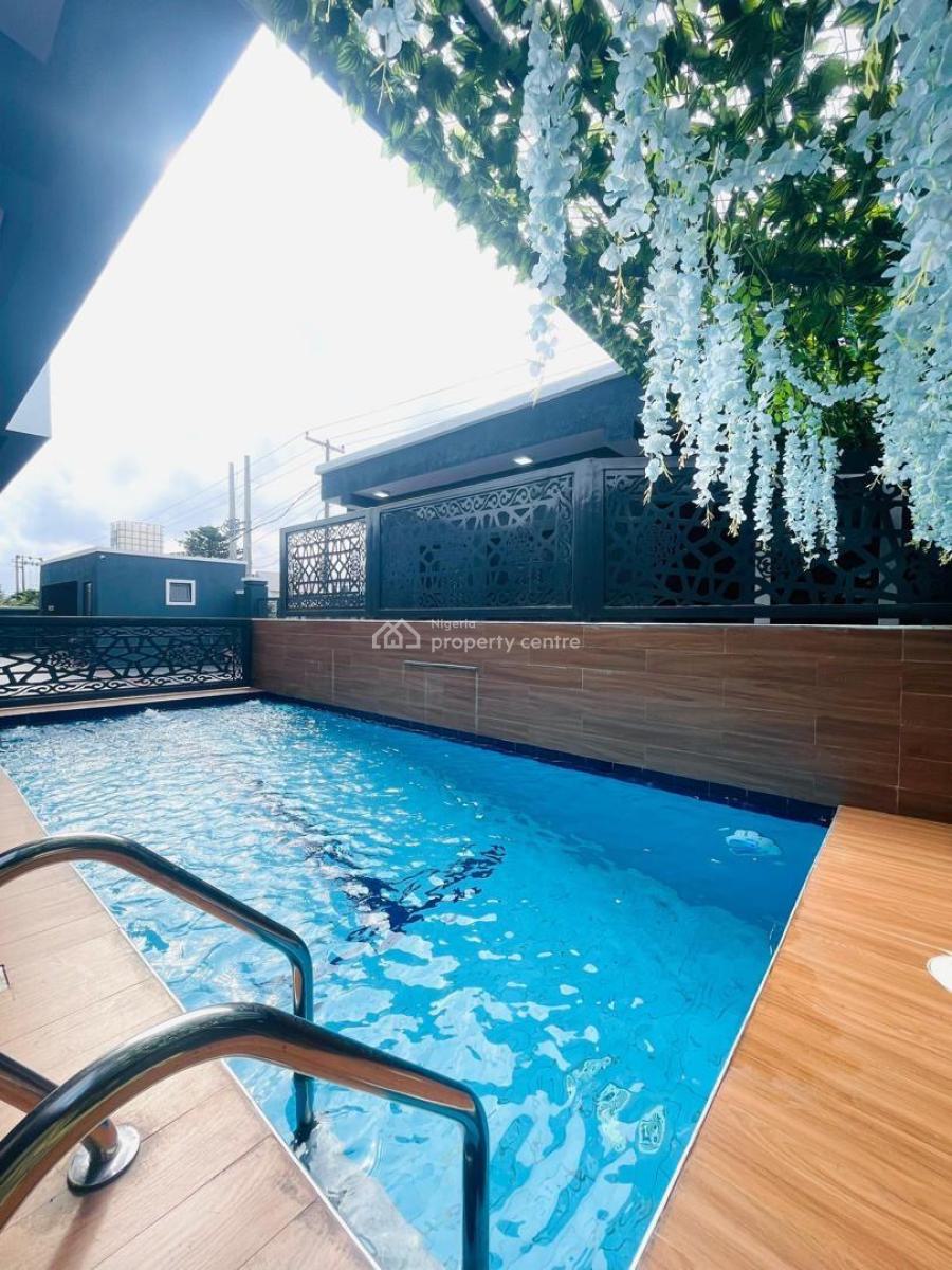 Luxury 2 Bedroom Apartment with Swimming Pool, Elevator, Serviced Apartments Suitable for Shortlet/airbnb Investment, Lekki Phase 1, Lekki, Lagos, Block of Flats for Sale