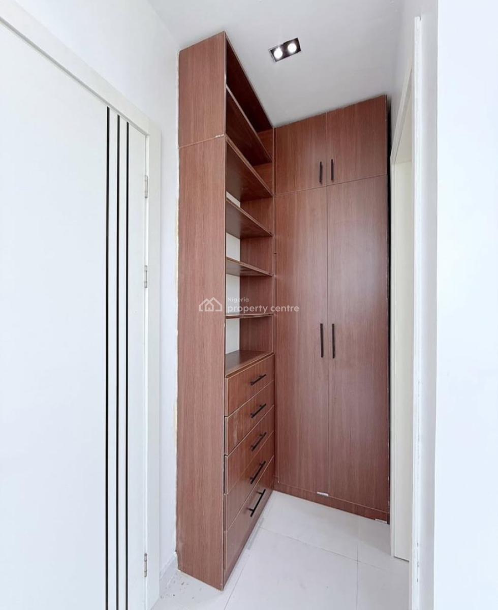 Exquisite 2bedroom Apartment, Jakande Axis, Lekki, Ologolo, Lekki, Lagos, Flat / Apartment for Rent