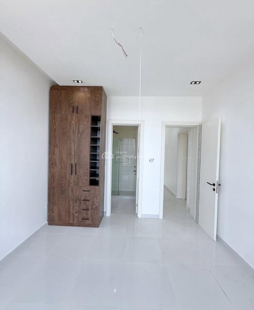 Exquisite 2bedroom Apartment, Jakande Axis, Lekki, Ologolo, Lekki, Lagos, Flat / Apartment for Rent