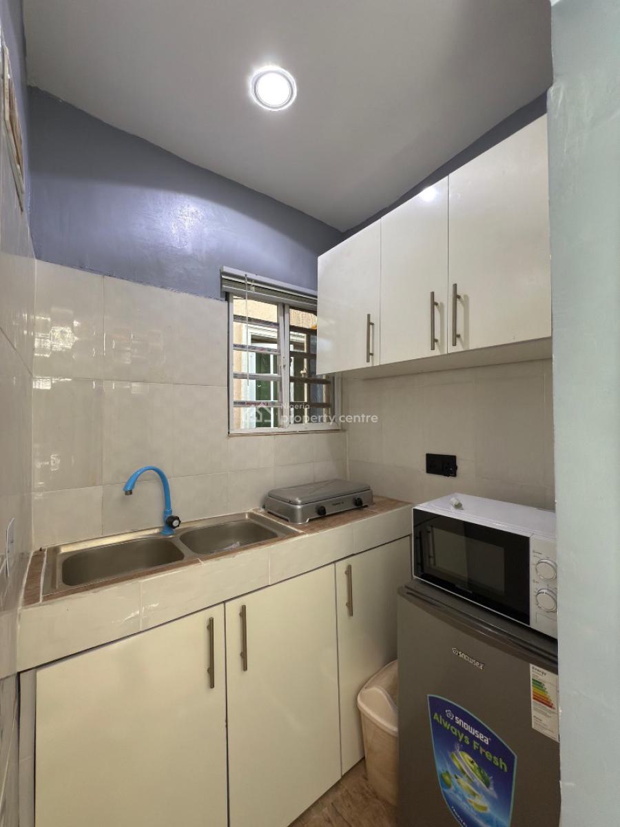 Tastefully Furnished 1 Bedroom Apartment, Pedro, Gbagada, Lagos, Commercial Property Short Let