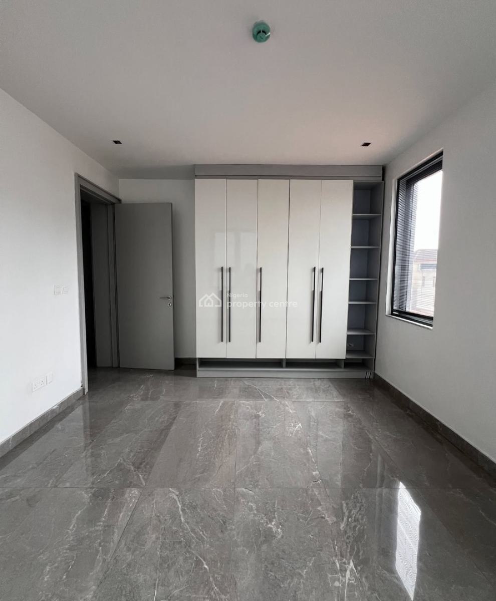 Exquisite 2 Bedroom Apartment, Lekki Phase 1, Lekki Phase 1, Lekki, Lagos, Flat / Apartment for Rent