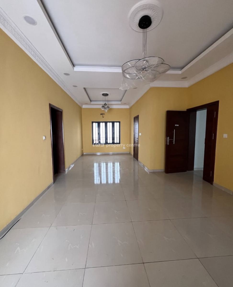 Exquisite 3 Bedroom Apartment, Freedom Way Road, Lekki Phase 1, Lekki, Lagos, Flat / Apartment for Rent