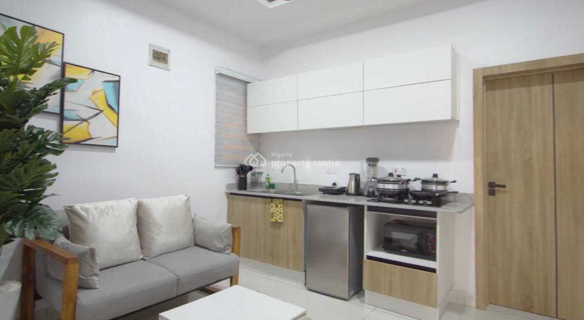 One Bedroom Mini Flat Apartment, Near Whitesand School, Lekki Phase 1, Lekki, Lagos, Mini Flat (room and Parlour) Short Let
