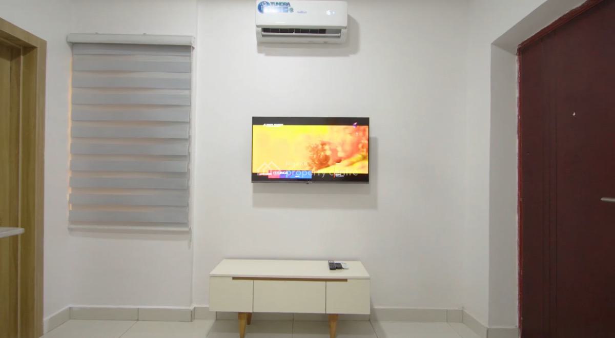 One Bedroom Mini Flat Apartment, Near Whitesand School, Lekki Phase 1, Lekki, Lagos, Mini Flat (room and Parlour) Short Let