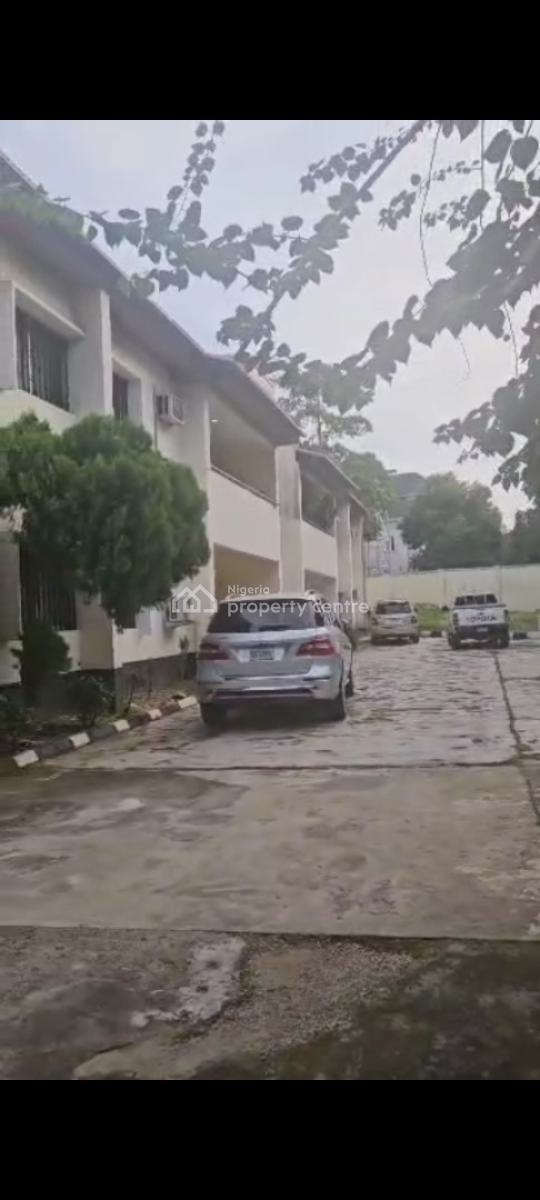4units of 3bedroom Flat on a 1,414sqm Land Maitama, Close to Farmers Market, Maitama District, Abuja, Block of Flats for Sale