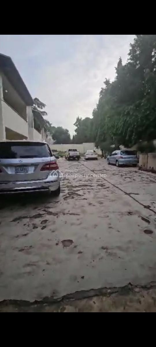4units of 3bedroom Flat on a 1,414sqm Land Maitama, Close to Farmers Market, Maitama District, Abuja, Block of Flats for Sale