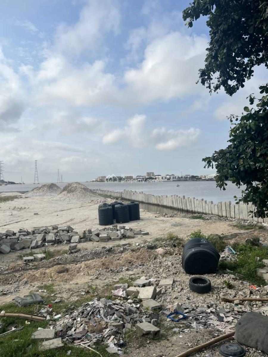 Brand New Waterfront Property 21units of 2,1&selfcontain, Admiralty Way, Lekki Phase 1, Lekki, Lagos, Commercial Property Short Let