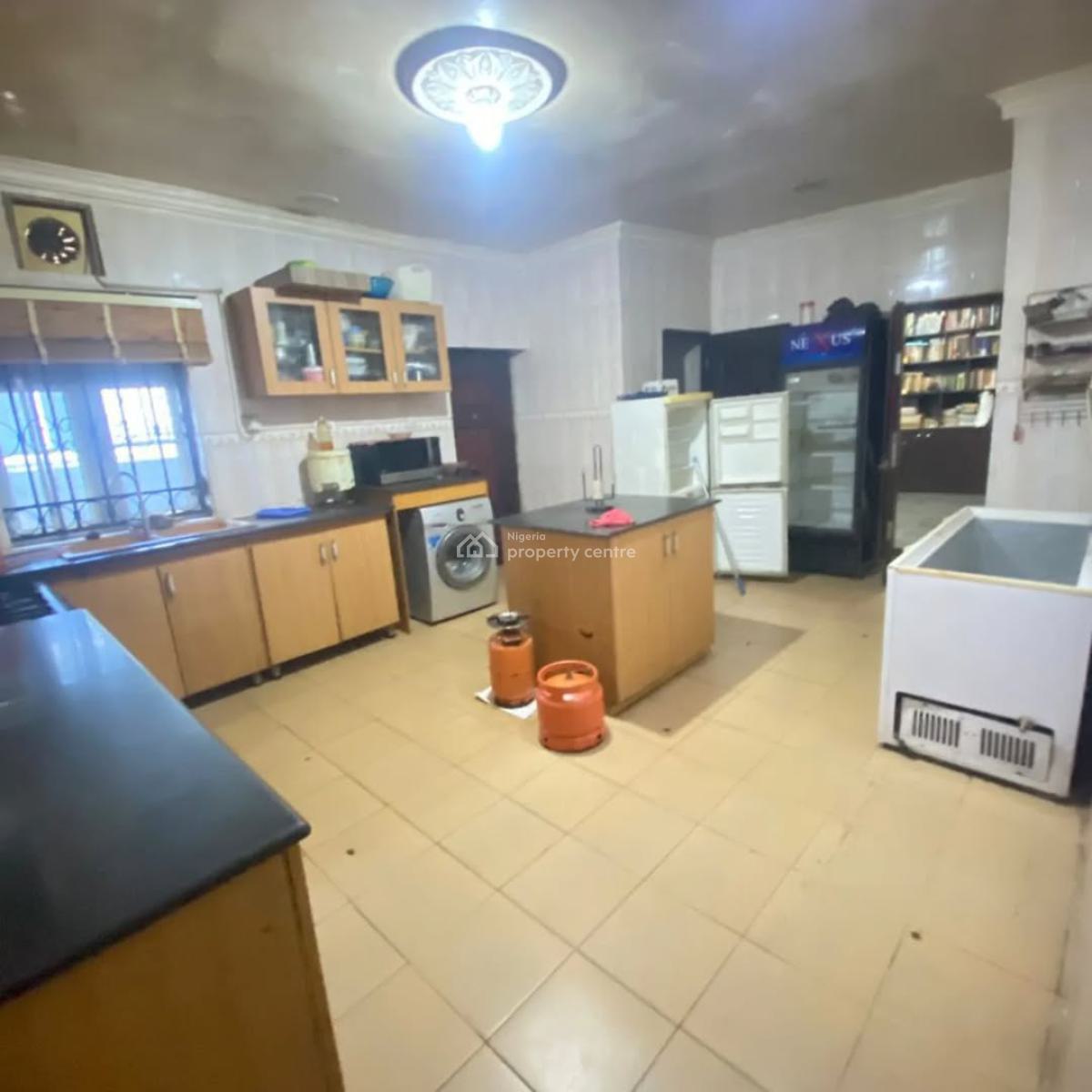3bedroom Fully Detached Bungalow + Bq on 650sqm Land, Dakwo, Lokogoma District, Abuja, Detached Bungalow for Sale