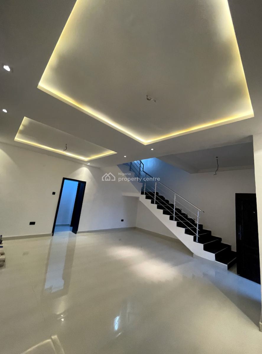 a Brand New 3bedroom Duplex, Pepperoni, Lekki Phase 2, Lekki, Lagos, Terraced Duplex for Rent