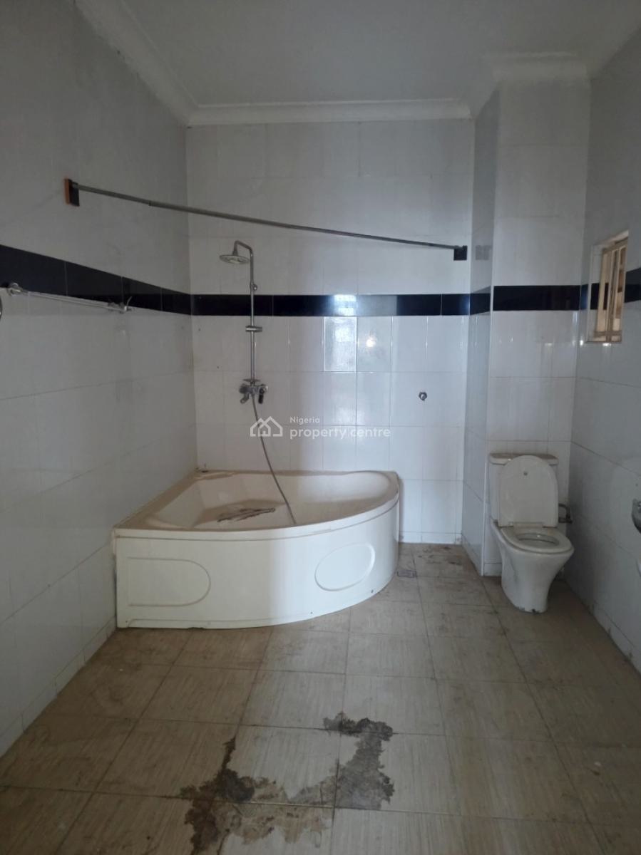 Newly Renovated & Specious 4 Bedroom with Bq, Jahi/katampe Road, Katampe, Abuja, Terraced Duplex for Rent