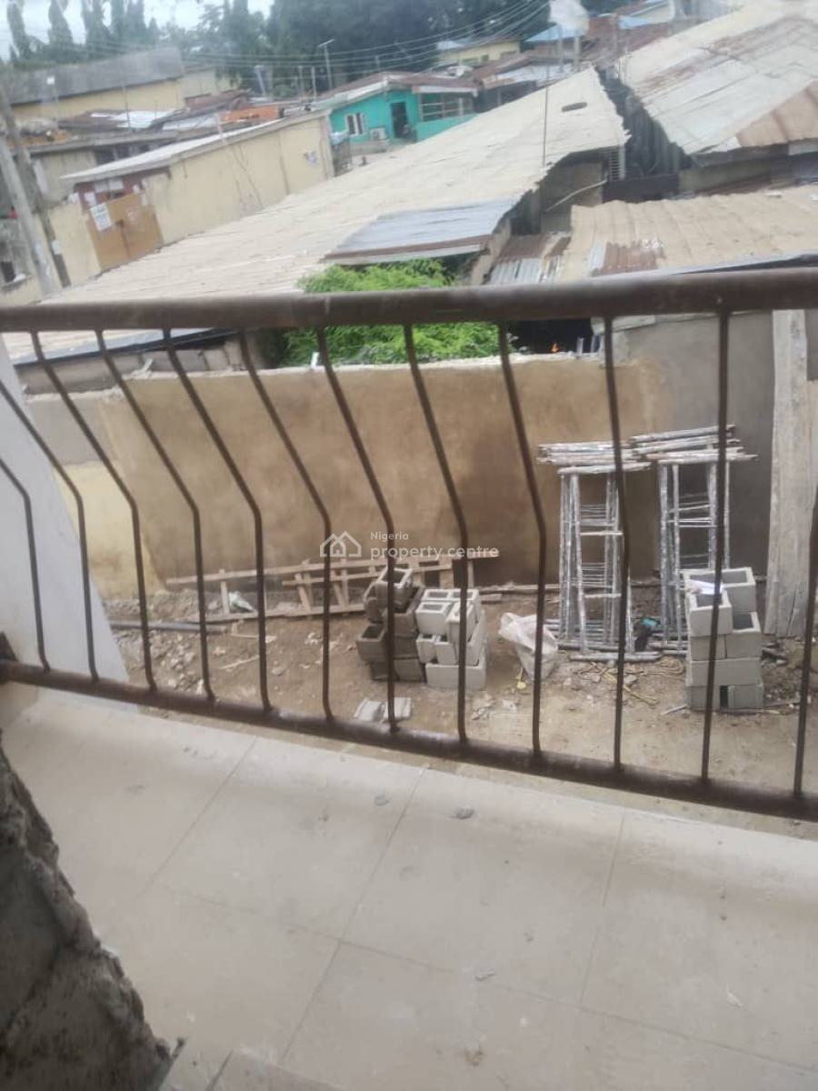 a Spacious and Standard Miniflat, Upstairs with 2toilets and Bath,, New Garage, Gbagada, Lagos, Mini Flat (room and Parlour) for Rent