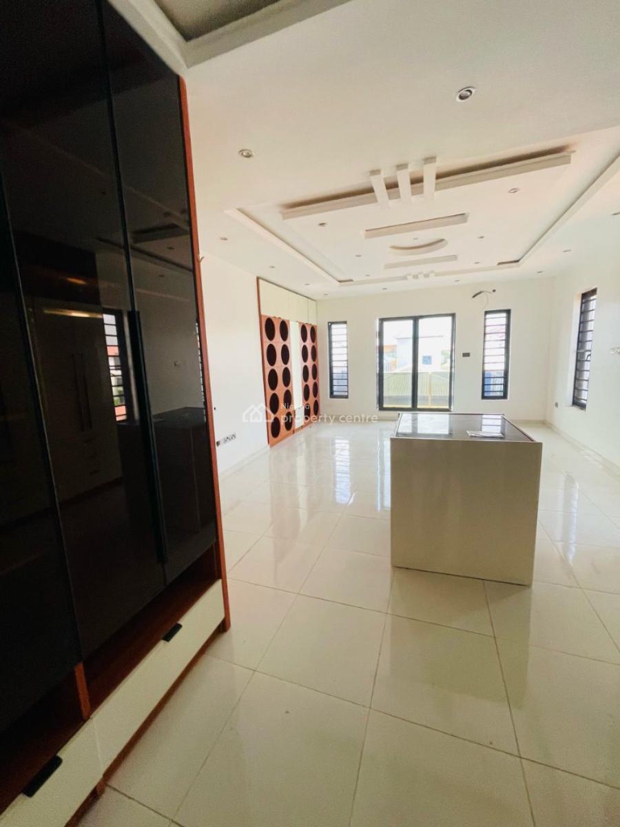 Luxuriously Built 5 Bedroom Fully Detached Plus Bq in an Estate, Secured Estate, Parking Space, Modern Architecture, Gra Phase 2, Magodo, Lagos, Detached Duplex for Sale