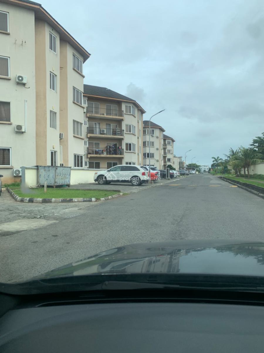 Luxury Three Bedroom Flat, Pinnock Beach Estate, Lekki, Lagos, Flat / Apartment for Sale