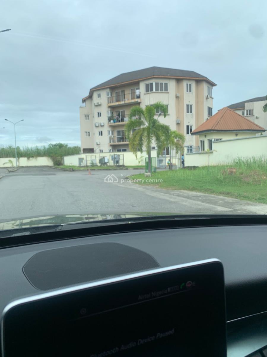 Luxury Three Bedroom Flat, Pinnock Beach Estate, Lekki, Lagos, Flat / Apartment for Sale
