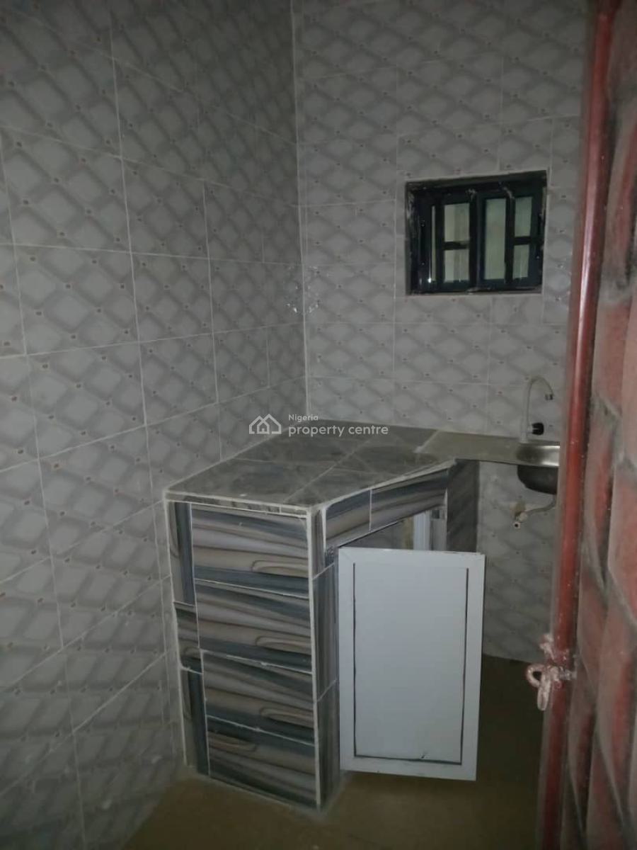 a Clean Selfcontained Apartment, Ekpri Nsukara, Uyo, Akwa Ibom, House for Rent