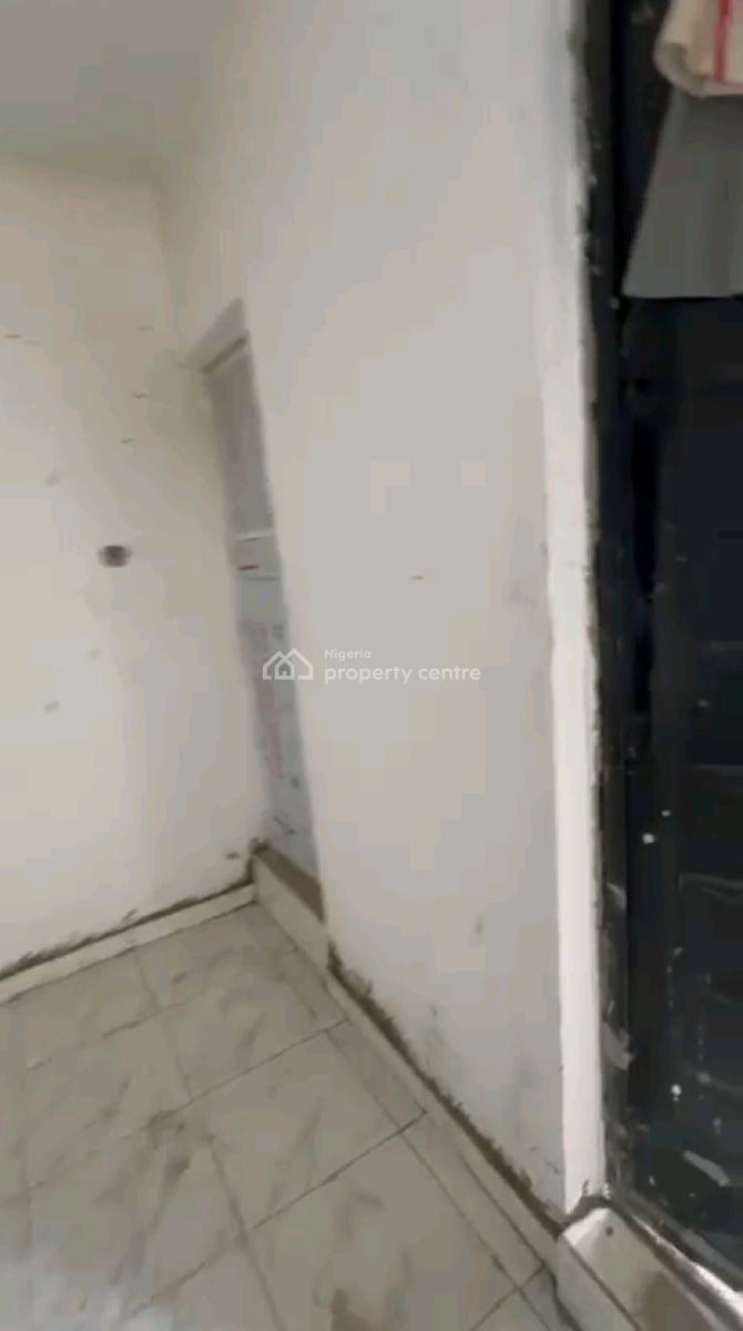 a Newly Built and Decent Studio Apartment, Upstairs with Kitchen Cabs, Shomolu, Lagos, Self Contain (single Rooms) for Sale