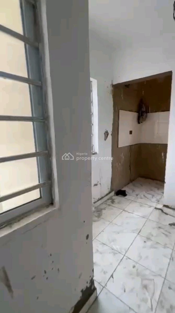 a Newly Built and Decent Studio Apartment, Upstairs with Kitchen Cabs, Shomolu, Lagos, Self Contain (single Rooms) for Sale