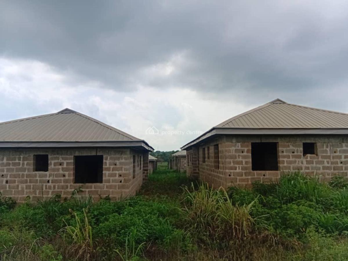 Affordable 2 Bedroom Carcass, Mowe Ofada, Ogun, Flat / Apartment for Sale