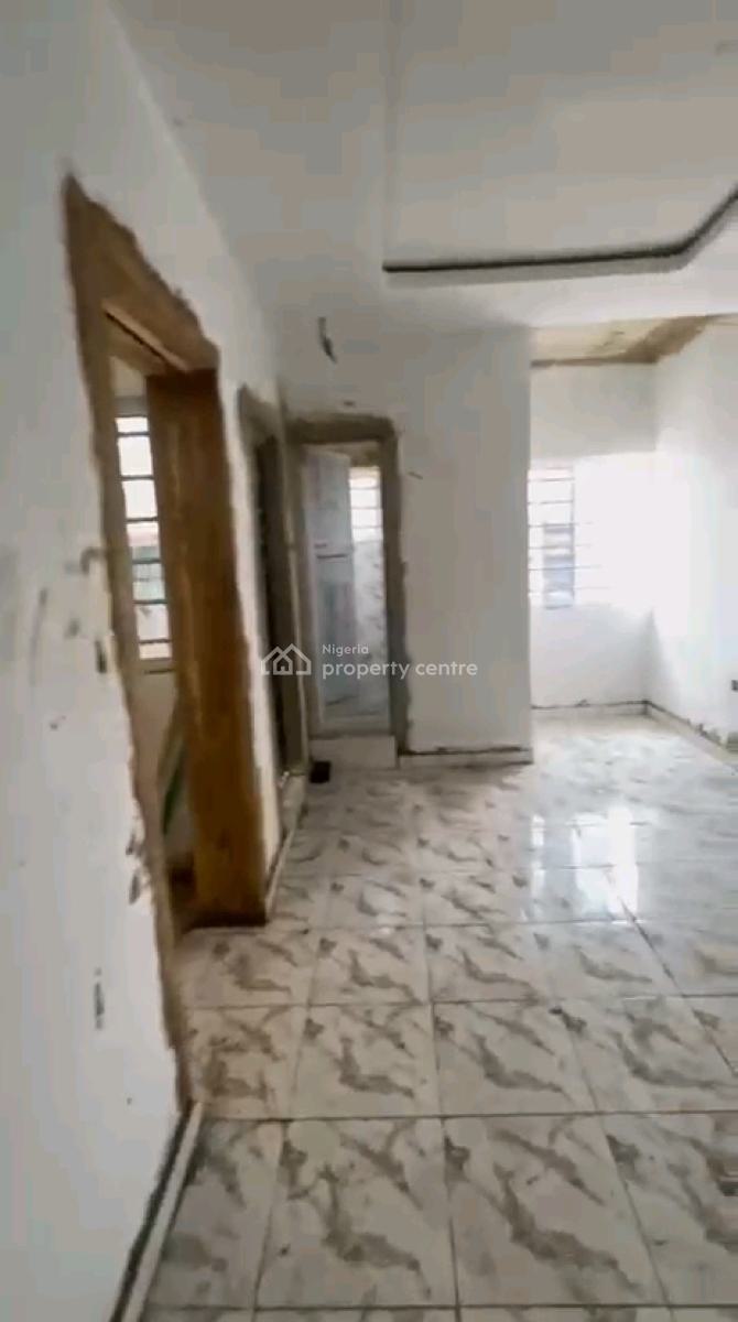 a Newly Built and Decent Miniflat, Upstairs with 2toilets and Bath, Ki, Shomolu, Lagos, Mini Flat (room and Parlour) for Sale