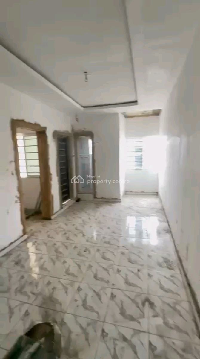 a Newly Built and Decent Miniflat, Upstairs with 2toilets and Bath, Ki, Shomolu, Lagos, Mini Flat (room and Parlour) for Sale