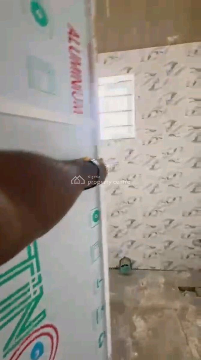 a Newly Built and Decent Miniflat, Upstairs with 2toilets and Bath, Ki, Shomolu, Lagos, Mini Flat (room and Parlour) for Sale