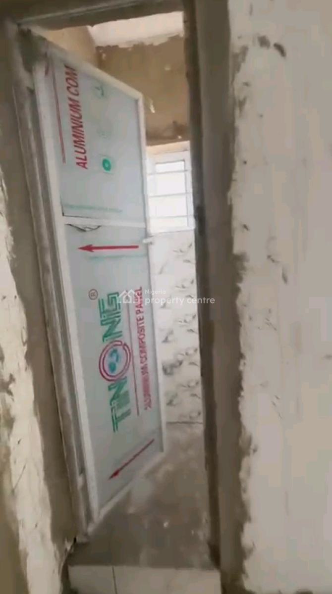 a Newly Built and Decent Miniflat, Upstairs with 2toilets and Bath, Ki, Shomolu, Lagos, Mini Flat (room and Parlour) for Sale