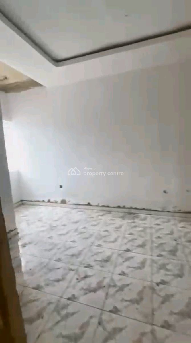 a Newly Built and Decent Miniflat, Upstairs with 2toilets and Bath, Ki, Shomolu, Lagos, Mini Flat (room and Parlour) for Sale