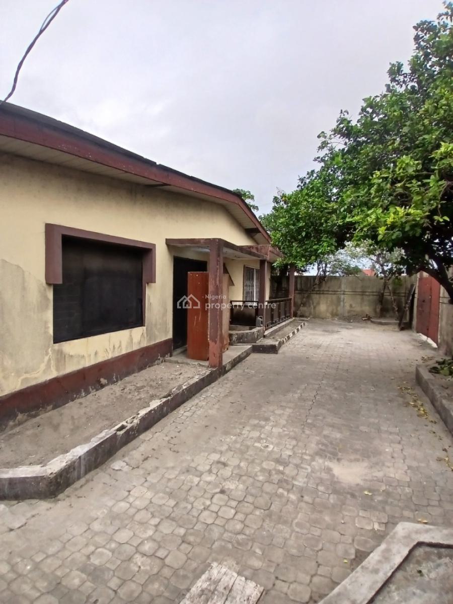 4bedroom Detached Bungalow with Mini Flat Bq (2plots From The Express), Ado Road, Ajah, Ajah, Lagos, Detached Bungalow for Sale