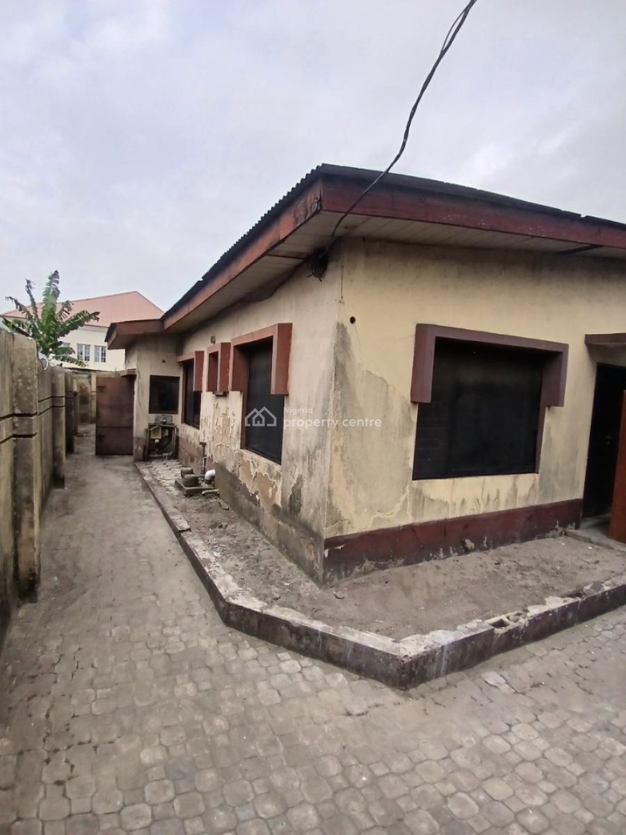 4bedroom Detached Bungalow with Mini Flat Bq (2plots From The Express), Ado Road, Ajah, Ajah, Lagos, Detached Bungalow for Sale