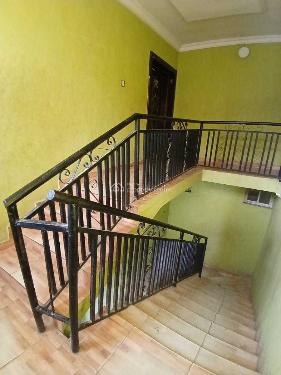 Well Maintained 3bedroom Flat Upstairs, Gated and Secured Estate, Ajah, Lagos, Flat / Apartment for Rent