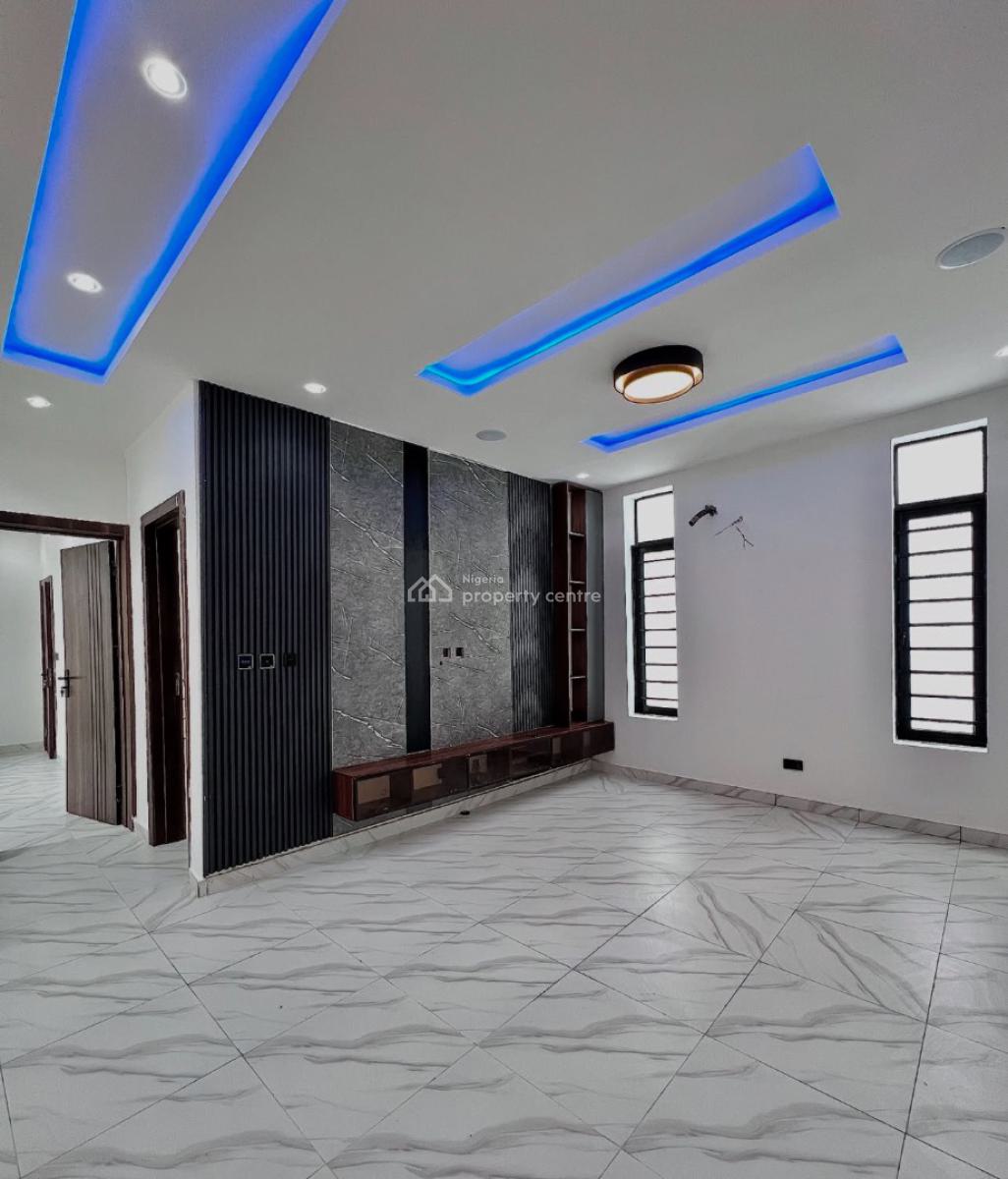5 Bedroom Fully Detached Home, Pool ,cinema, Gym Etc, Secure Estate at Chevron Lekki, Lekki, Lagos, Detached Duplex for Sale