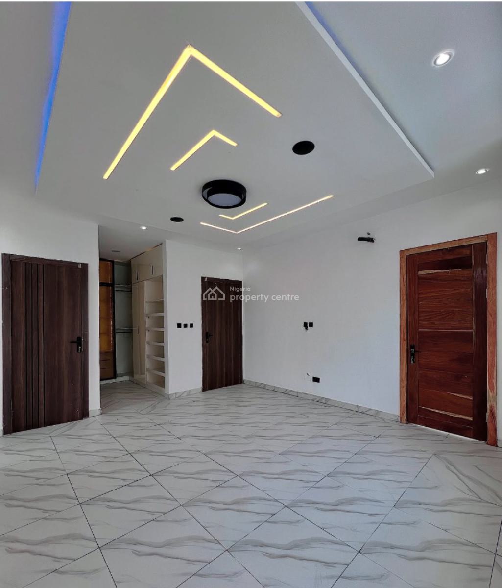 5 Bedroom Fully Detached Home, Pool ,cinema, Gym Etc, Secure Estate at Chevron Lekki, Lekki, Lagos, Detached Duplex for Sale
