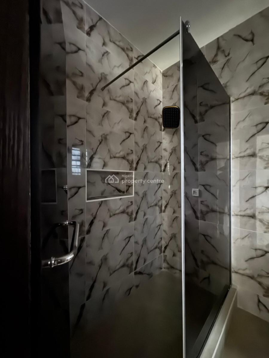 a 2 Bedroom Flat, Ilaje, Ajah, Lagos, Flat / Apartment for Sale