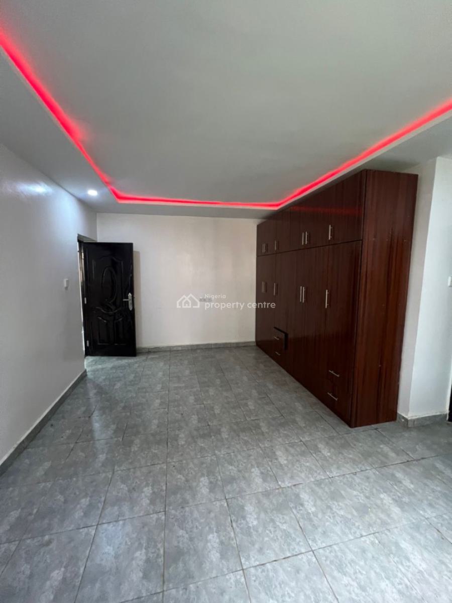Very Massive and Beautiful Three (3) Bedroom Apartment, Aquamarine Estate 🏡, Apo, Abuja, Flat / Apartment for Rent
