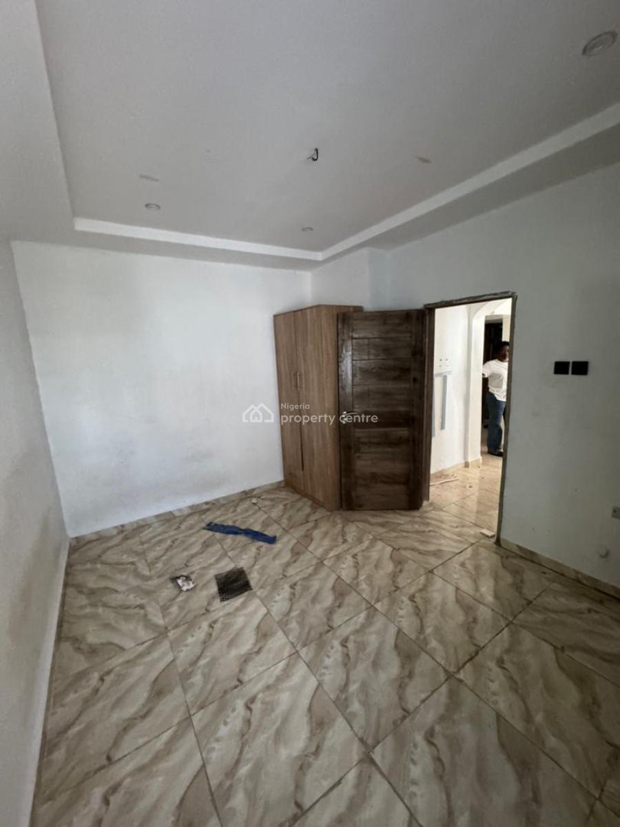 Luxury One Bedroom Apartment with 2 Toilets (upstairs), Sangotendo, Ajah, Lagos, Mini Flat (room and Parlour) for Rent