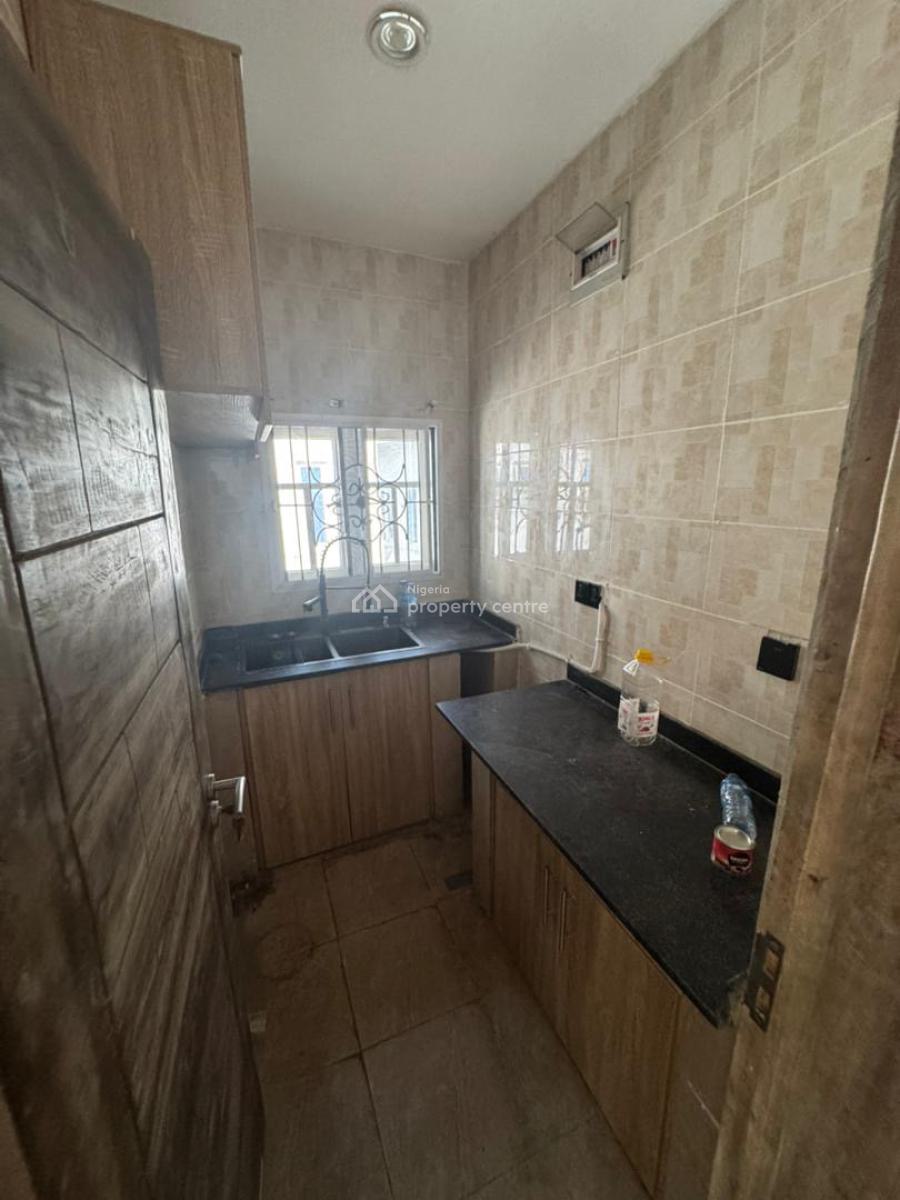 Luxury One Bedroom Apartment with 2 Toilets (upstairs), Sangotendo, Ajah, Lagos, Mini Flat (room and Parlour) for Rent