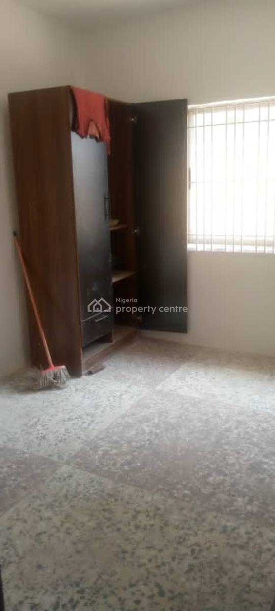 Renovated 2bedroom Flat with Modern Facilities Up and Down Available, Muftau Adeyemi Street, Orelope B/stop, Egbeda Lagos, Egbeda, Alimosho, Lagos, Flat / Apartment for Rent
